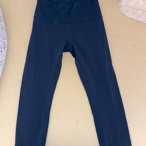 lululemon wonder under crop